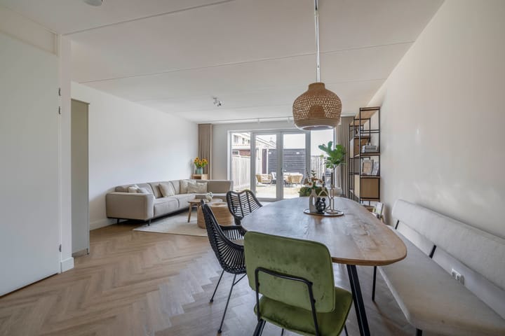 Foto 12 van Kastanjeleane 26