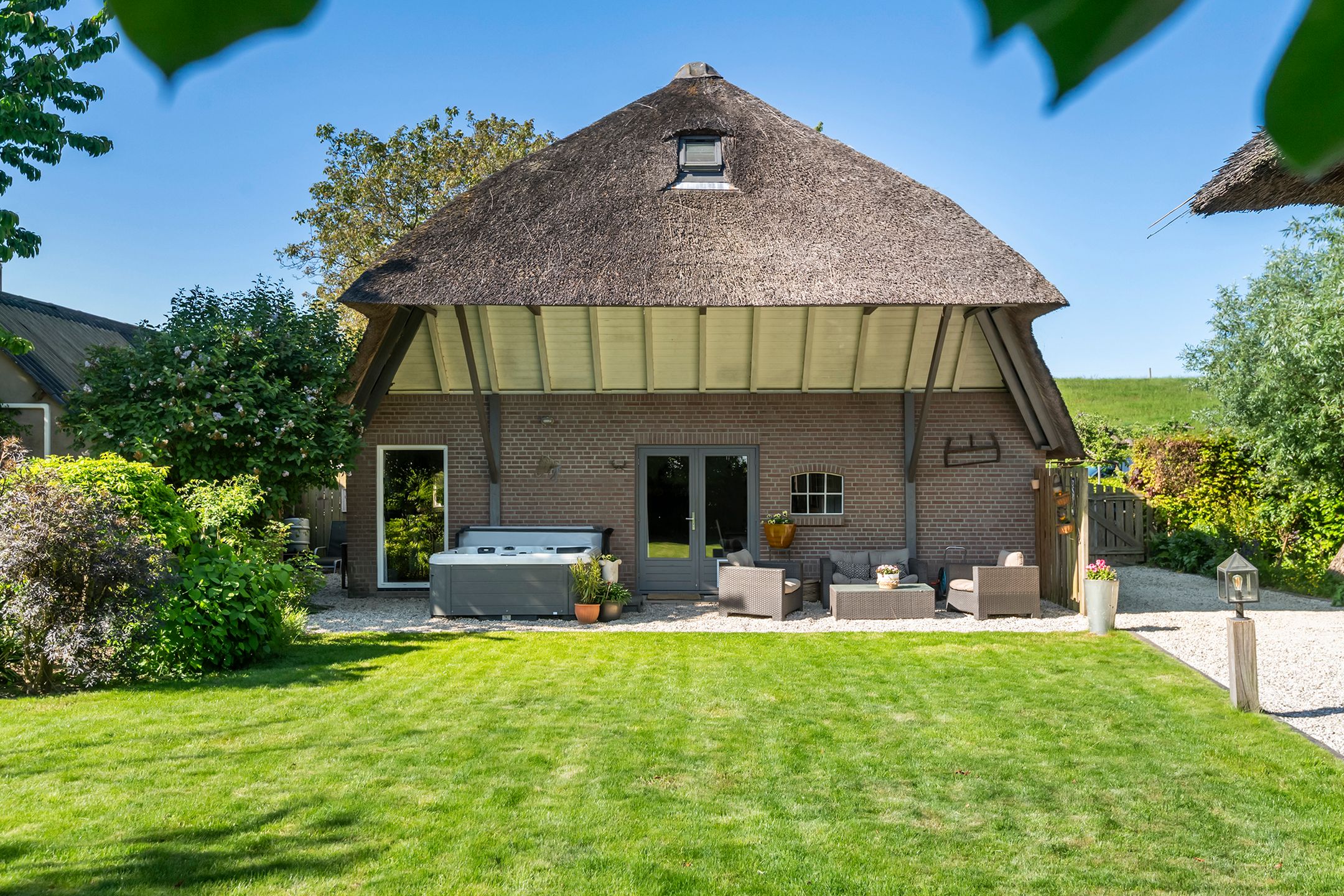 Foto 24 van Waalbandijk 120-A