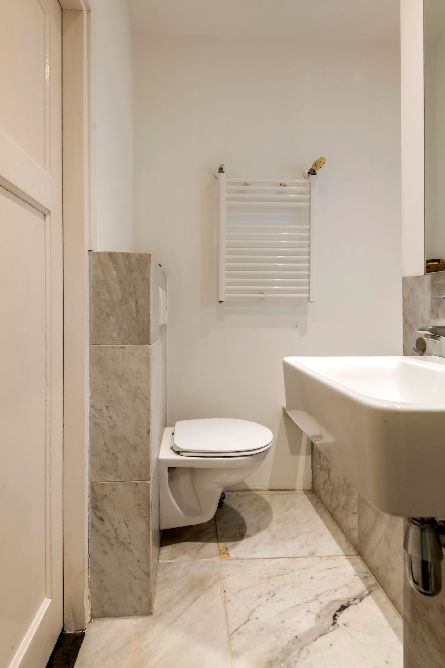 Foto 49 van Waalbandijk 120-A