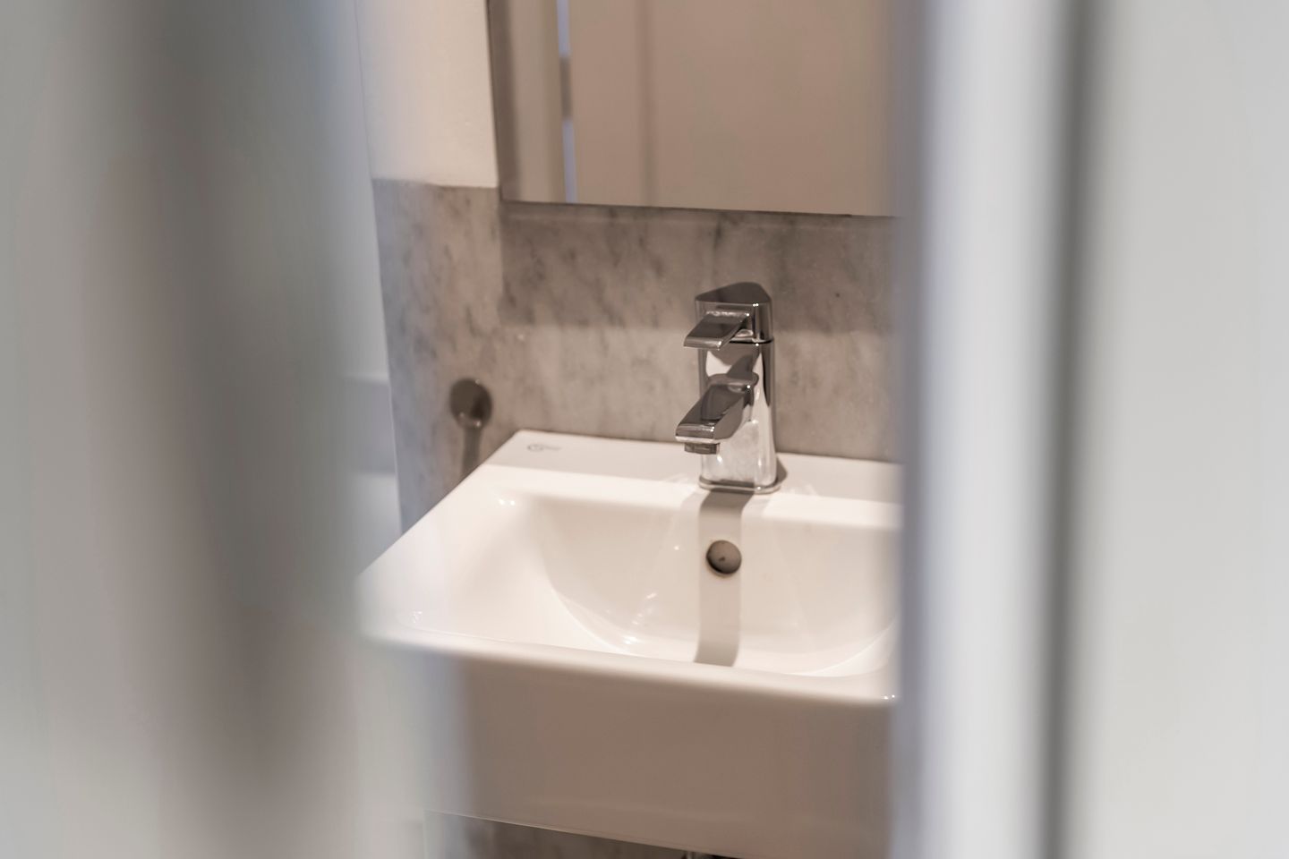 Foto 50 van Waalbandijk 120-A