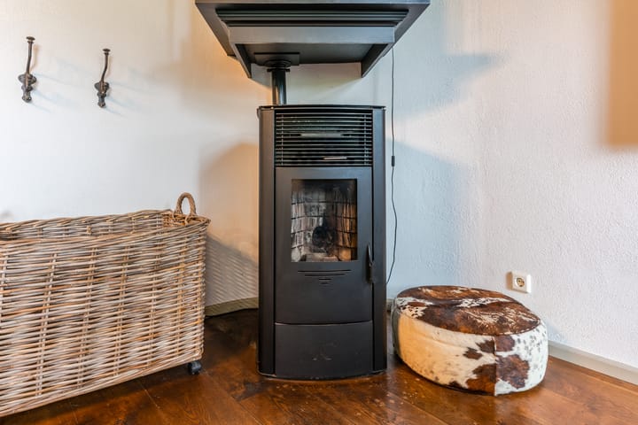 Photo 14 of Oshaarseweg 43