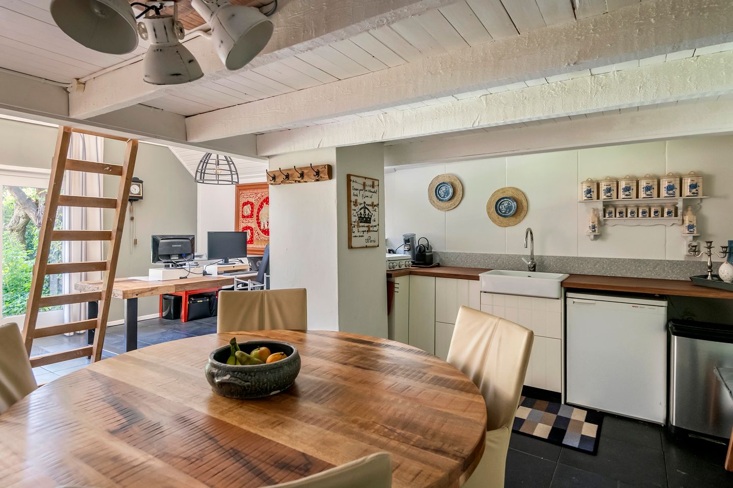 Foto 74 van Waalbandijk 120-A