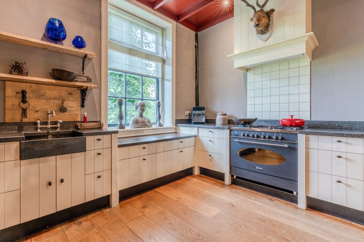 Photo 18 of Oshaarseweg 43