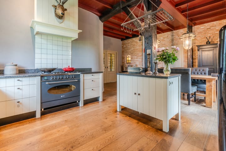 Photo 19 of Oshaarseweg 43