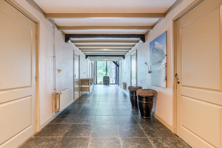 Photo 22 of Oshaarseweg 43