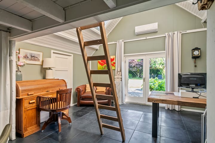 Foto 78 van Waalbandijk 120-A