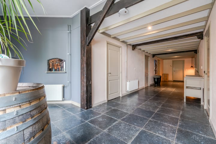 Photo 33 of Oshaarseweg 43