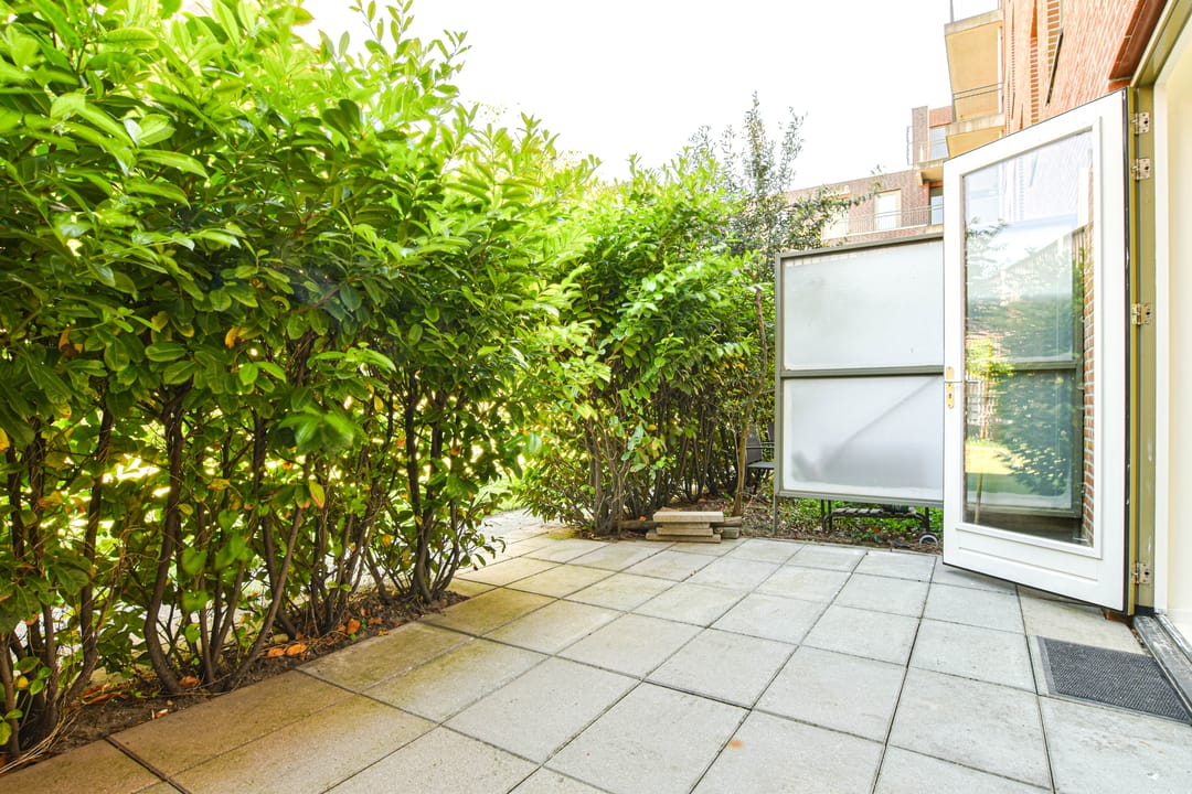 Foto 2 van Albardagracht 80