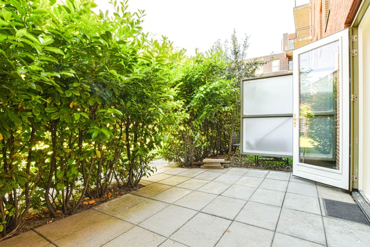 Foto 2 van Albardagracht 80