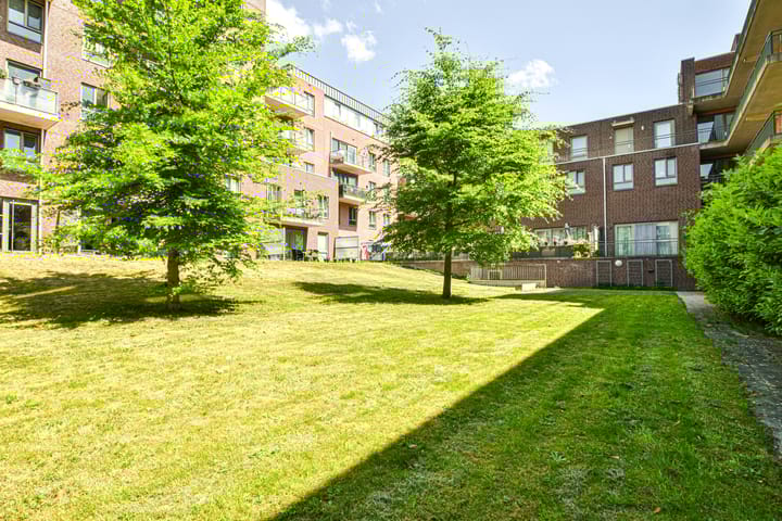 Foto 39 van Albardagracht 80