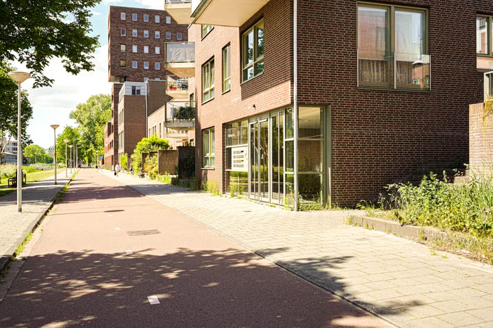 Foto 41 van Albardagracht 80