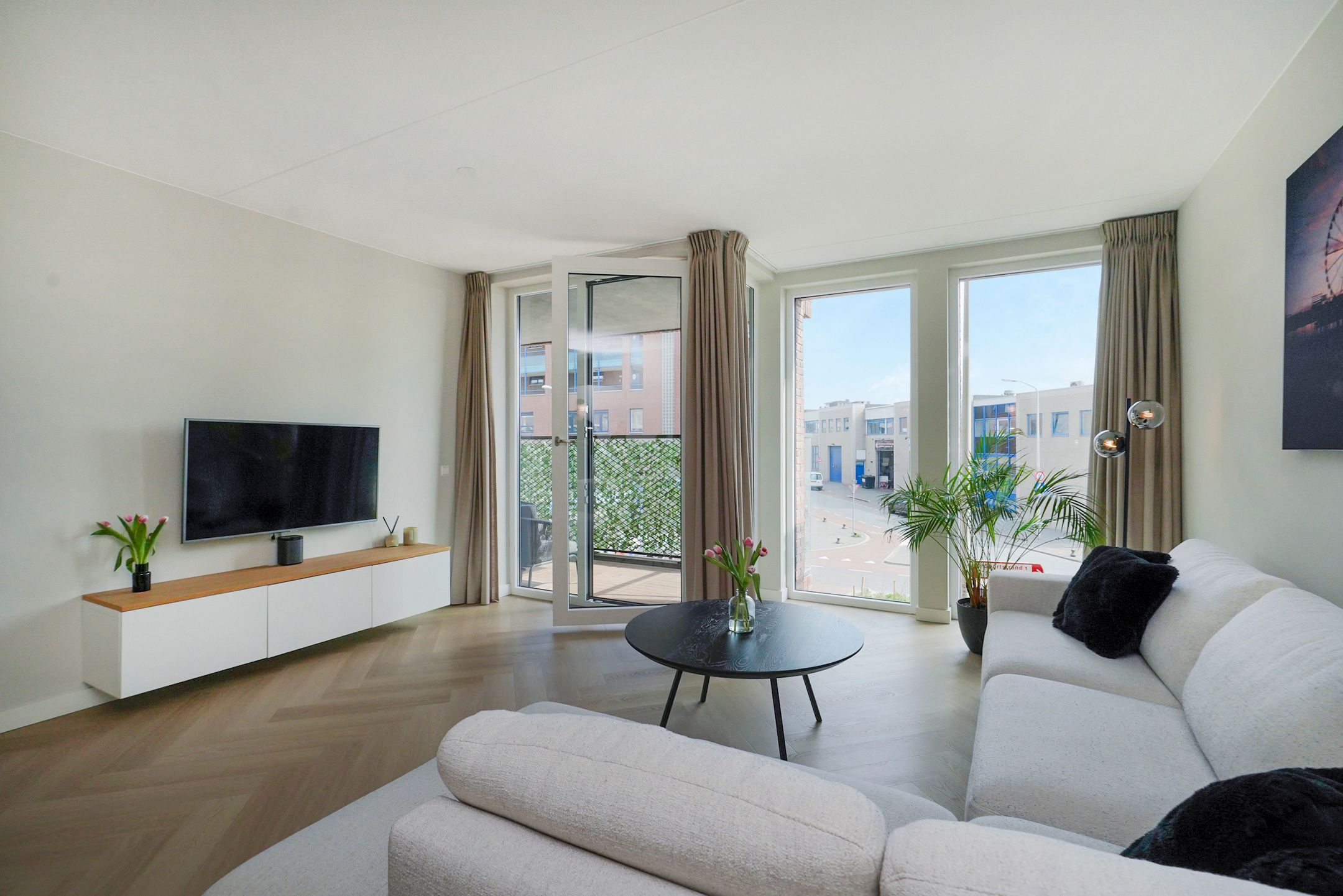 Foto 9 van Treilerdwarsweg 70