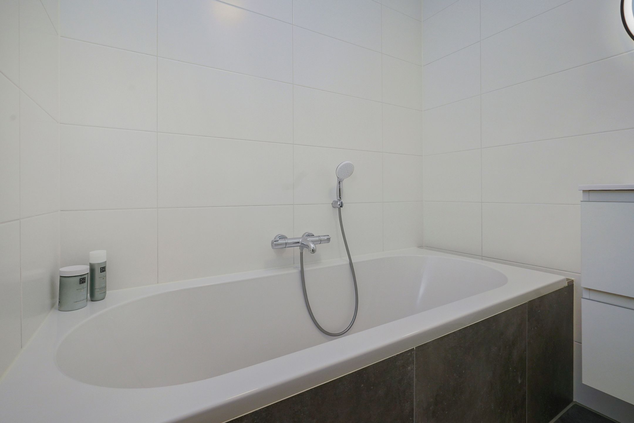 Foto 24 van Treilerdwarsweg 70