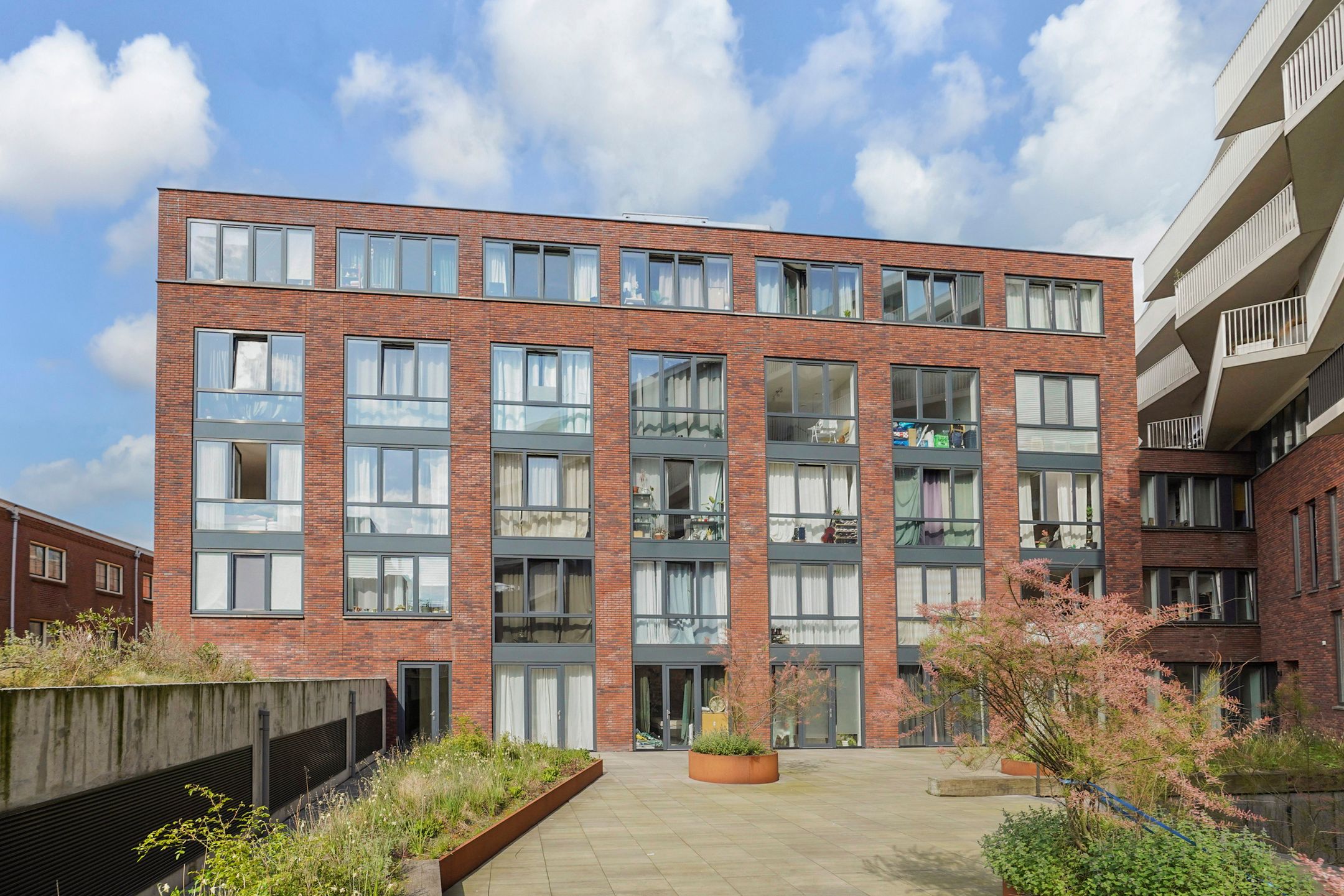 Foto 33 van Treilerdwarsweg 70