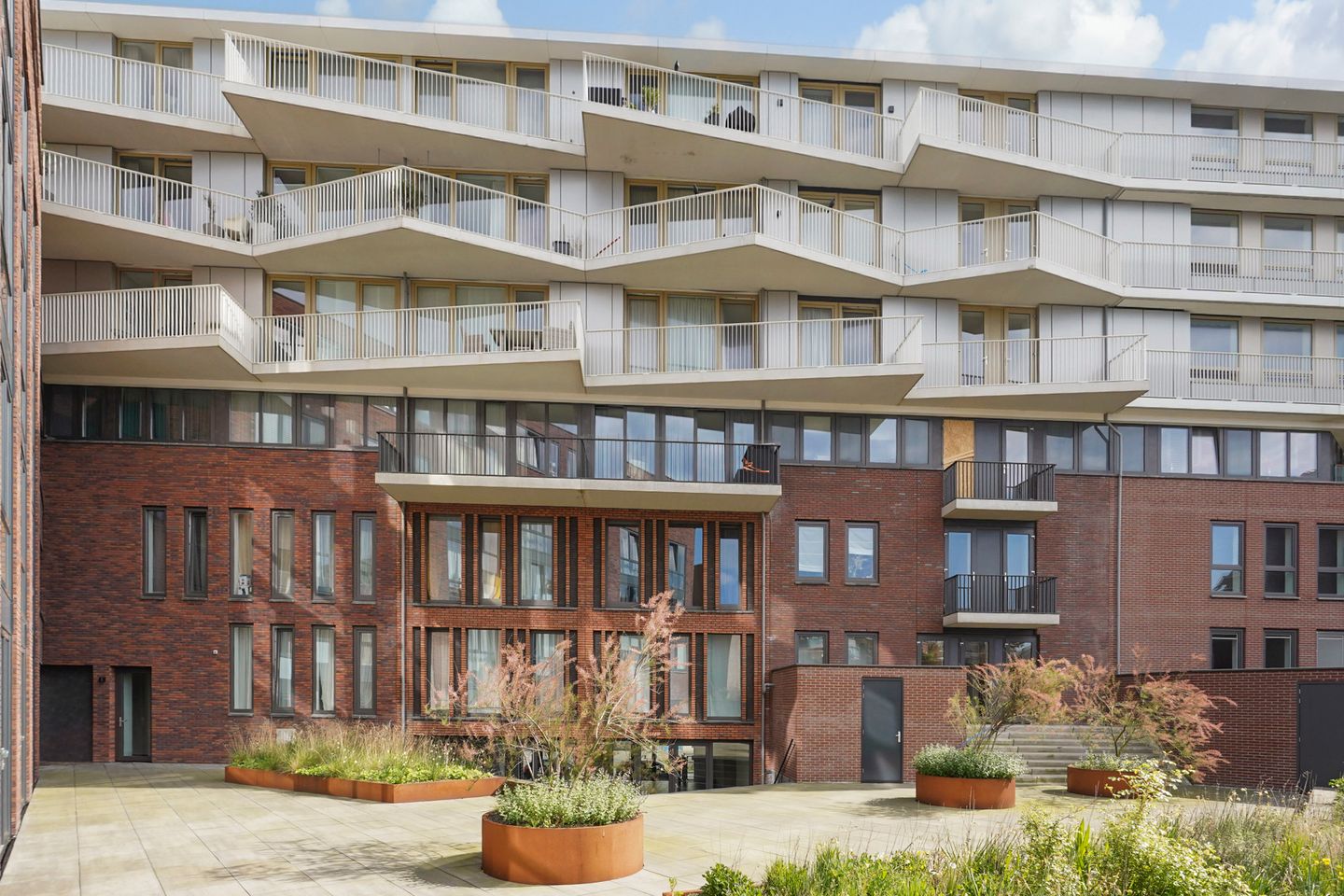 Foto 34 van Treilerdwarsweg 70