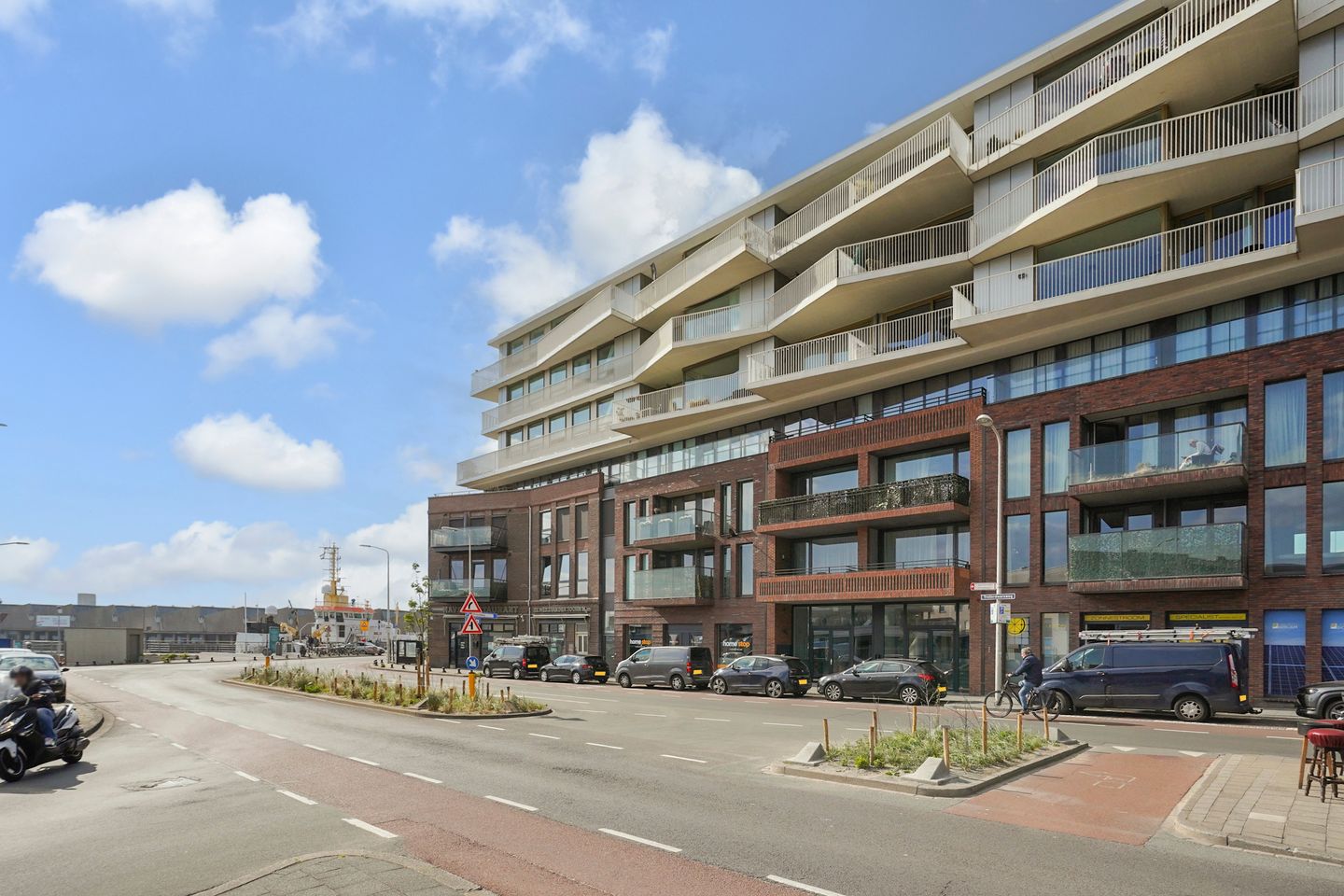 Foto 35 van Treilerdwarsweg 70