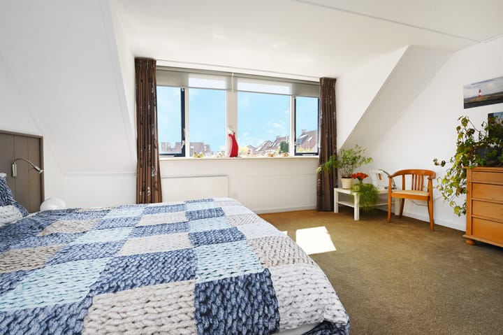 Foto 27 van Ranonkelweg 37