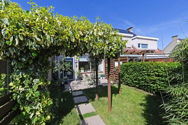 Foto 43 van Ranonkelweg 37