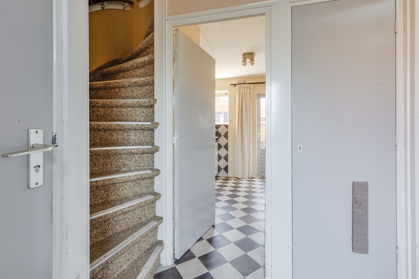 Foto 19 van Asterstraat 57