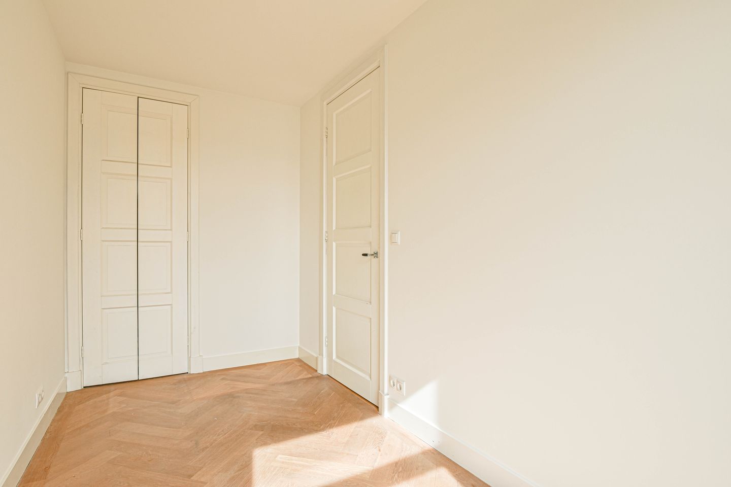 Photo 10 of Frans Halsstraat 57-E