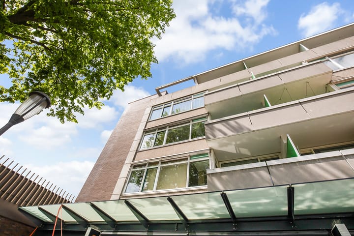 Photo 6 of Van Ostadelaan 366