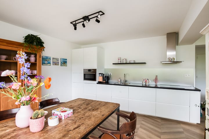 Photo 18 of Van Ostadelaan 366