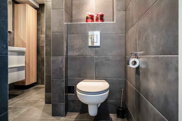 Photo 30 of Van Ostadelaan 366