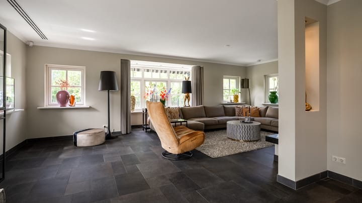 Photo 6 of Van der Waalslaan 49