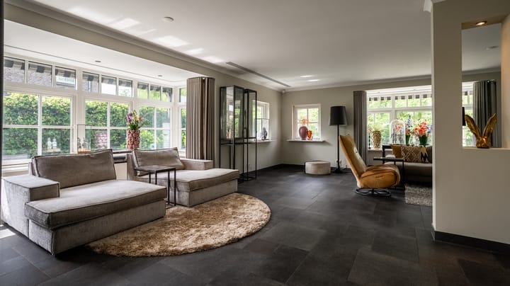 Photo 7 of Van der Waalslaan 49