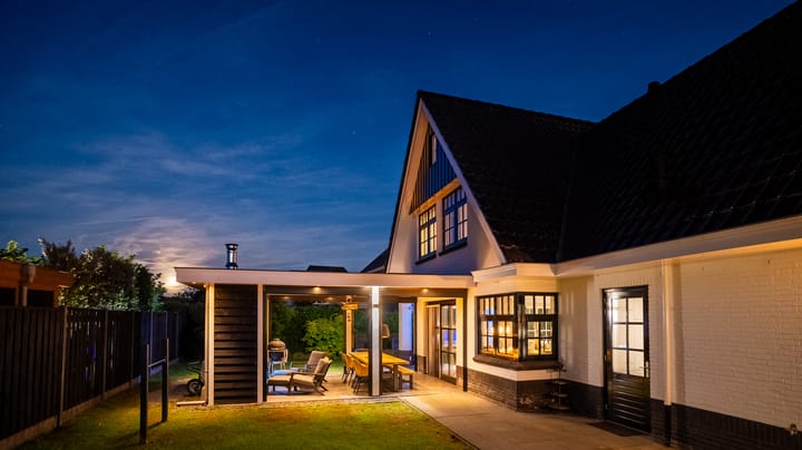 Photo 47 of Van der Waalslaan 49