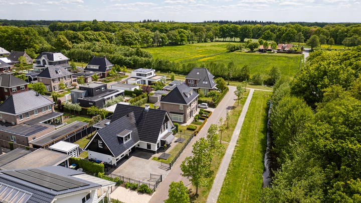 Photo 55 of Van der Waalslaan 49