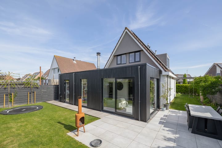 Photo 2 of Schorpioen 4