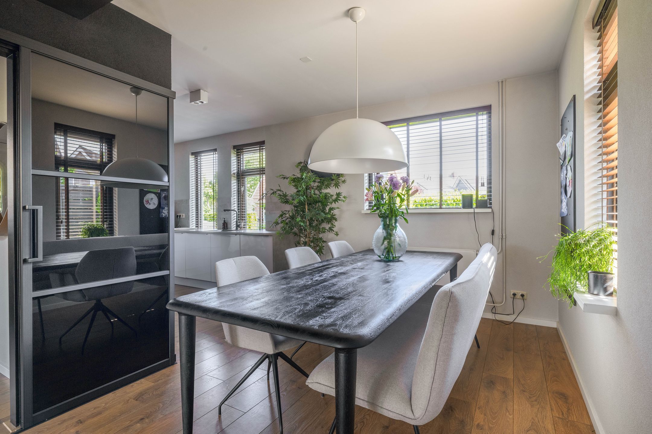 Foto 12 van Schorpioen 4