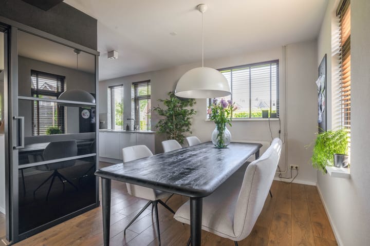 Foto 12 van Schorpioen 4