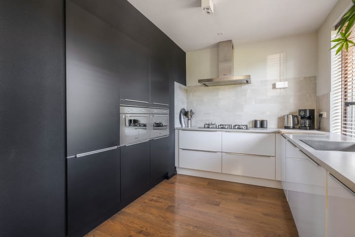 Foto 13 van Schorpioen 4