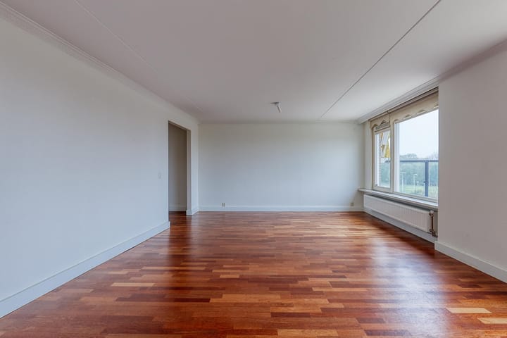 Foto 10 van Louis Armstronglaan 71