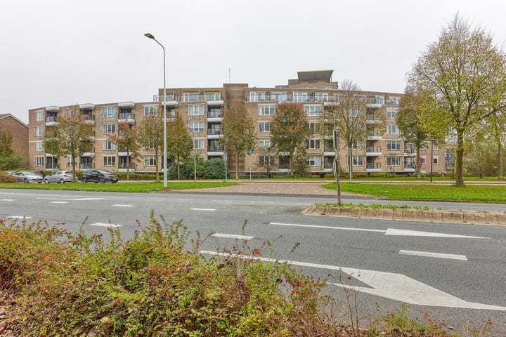 Foto 1 van Louis Armstronglaan 71