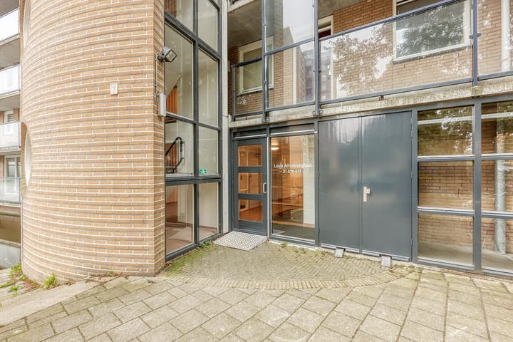 Foto 3 van Louis Armstronglaan 71