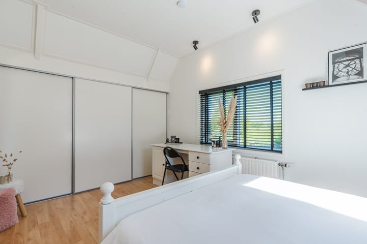 Photo 46 of Verlengde Middenraai 93