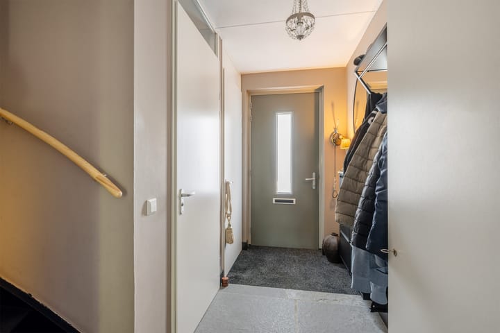 Foto 3 van Ireen Wüststraat 58