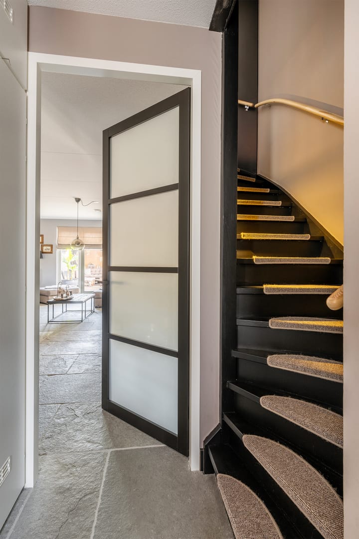 Foto 5 van Ireen Wüststraat 58