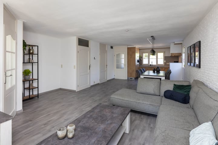 Photo 6 of Else Mauhsstraat 17