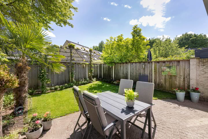 Photo 27 of Else Mauhsstraat 17