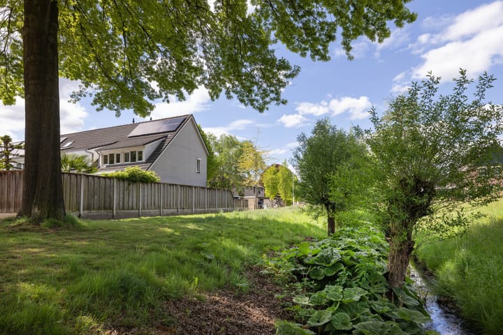 Photo 30 of Else Mauhsstraat 17