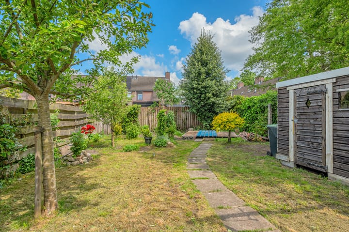 Photo 35 of Groen van Prinstererlaan 3