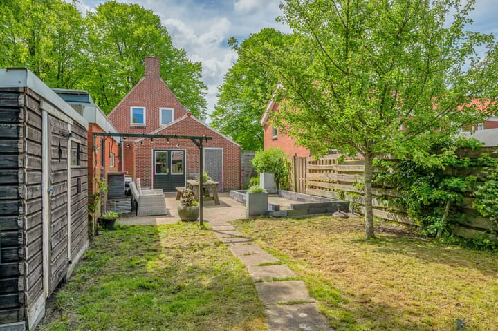 Photo 39 of Groen van Prinstererlaan 3