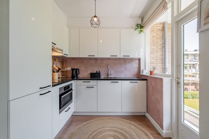 Photo 2 of van Markenplantsoen 134