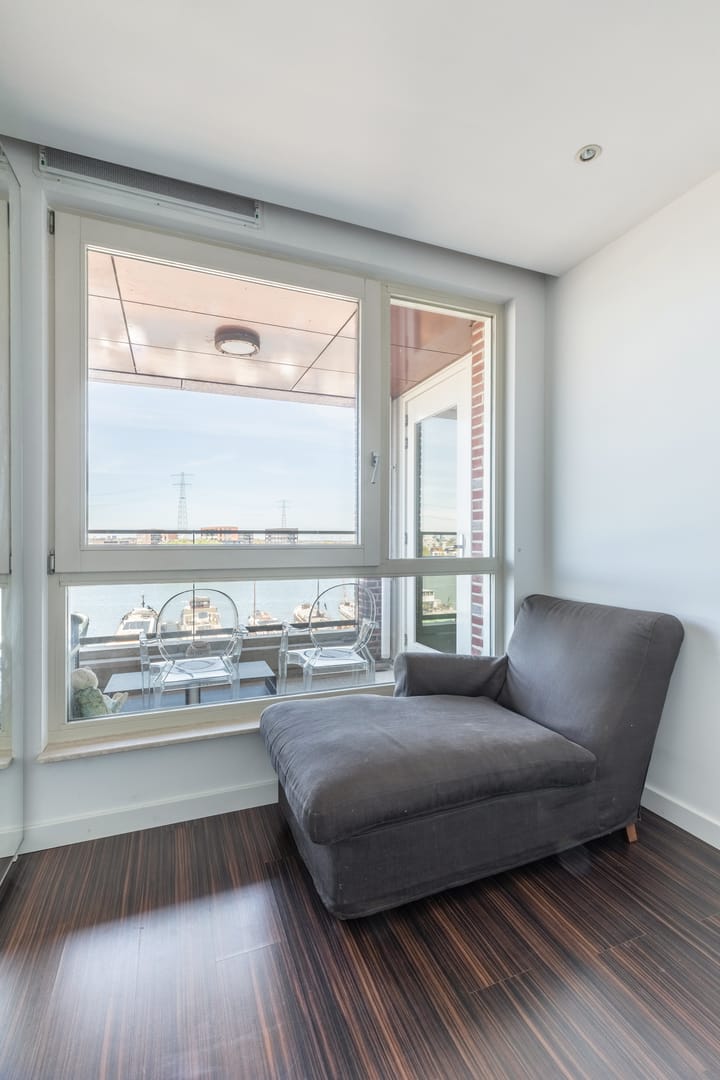 Foto 19 van Cas Oorthuyskade 254