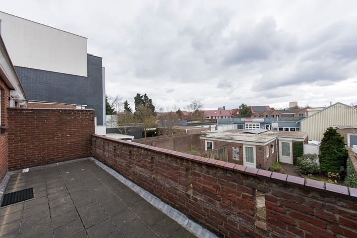 Foto 28 van Veldhovenring 72