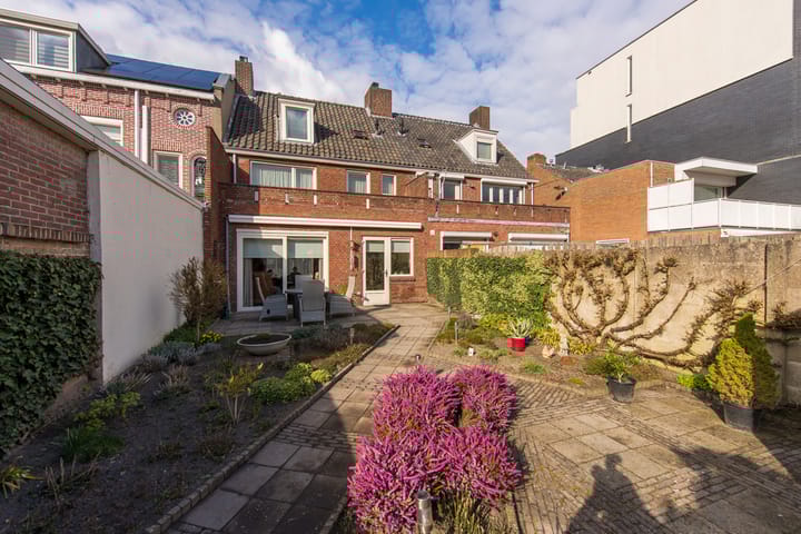 Foto 42 van Veldhovenring 72